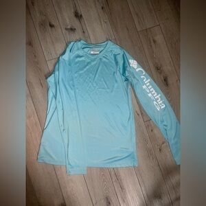 Columbia PFG Long Sleeve Performance Sun Shirt in Light Aqua